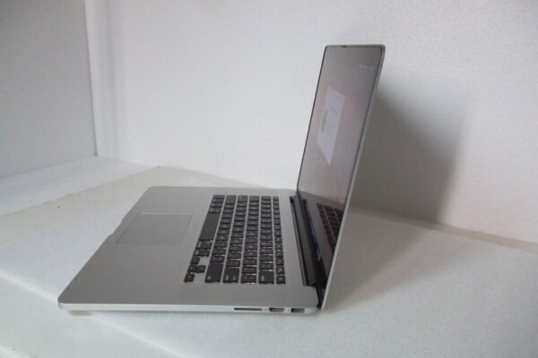 Apple MacBook Pro