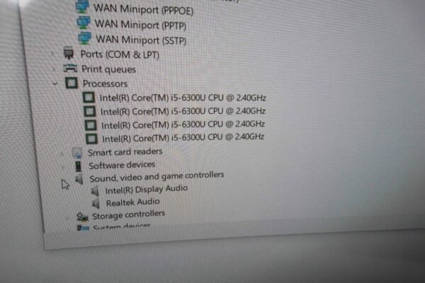 Dell Latitude E7270_1 Dell Latitude E7270 laptop